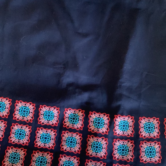 Boden Navy skirt with embroidered print🌸 - Picture 5 of 9